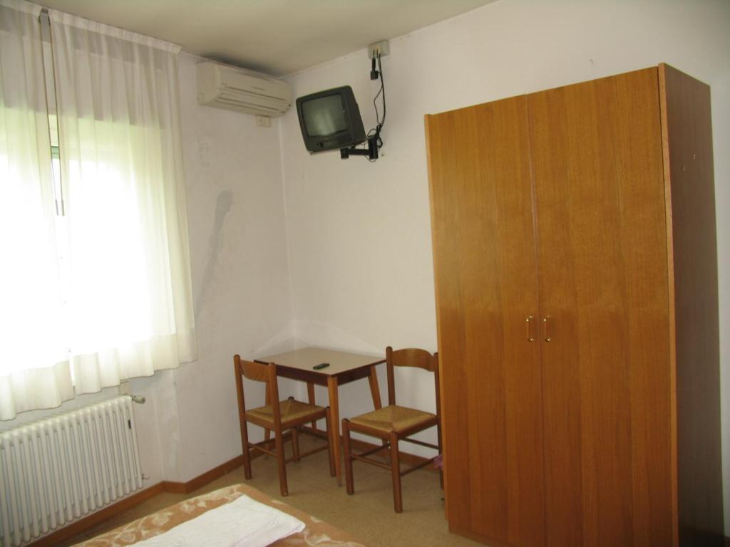 Hotel Oasi Τρέντο Εξωτερικό φωτογραφία
