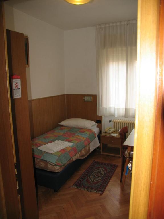Hotel Oasi Τρέντο Εξωτερικό φωτογραφία
