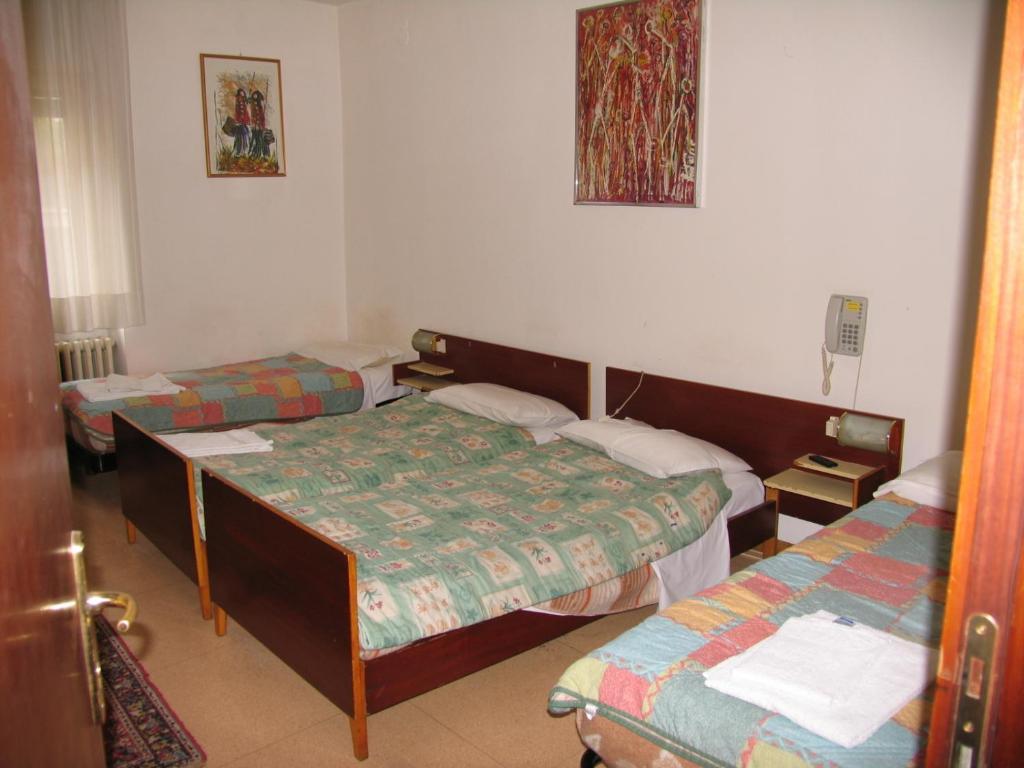 Hotel Oasi Τρέντο Εξωτερικό φωτογραφία